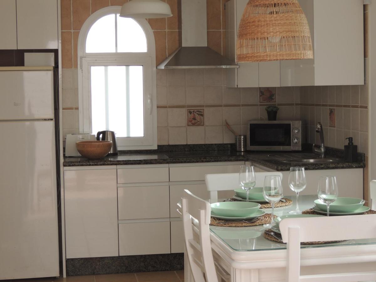 Cozy, Beach House , By Mahbovillas La Oliva Esterno foto
